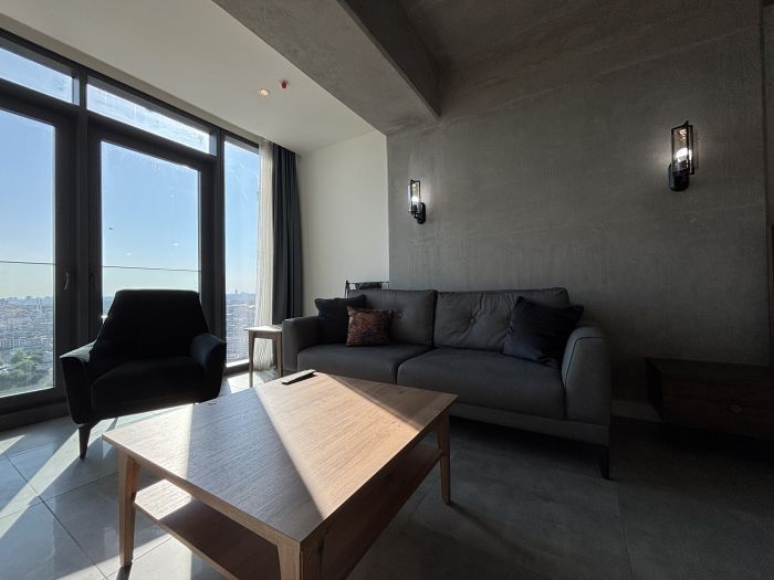 Luxury Studio on the 19th Floor | Queen Bomonti
