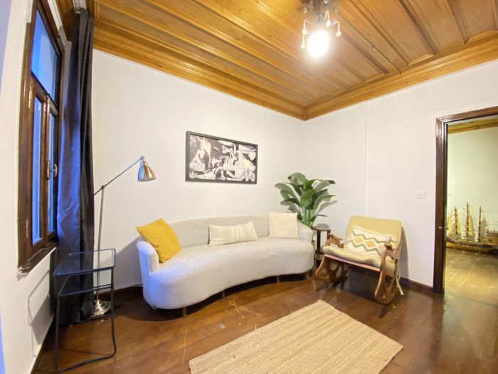 Historic Lütfi Pasha House in Balat 2BR