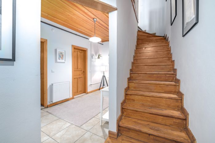 Detached Triplex with Garden & Terrace