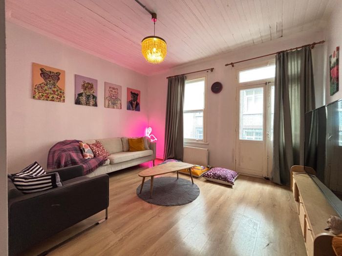 Cozy Private Home in Kadıköy – Near Coast & Ferry