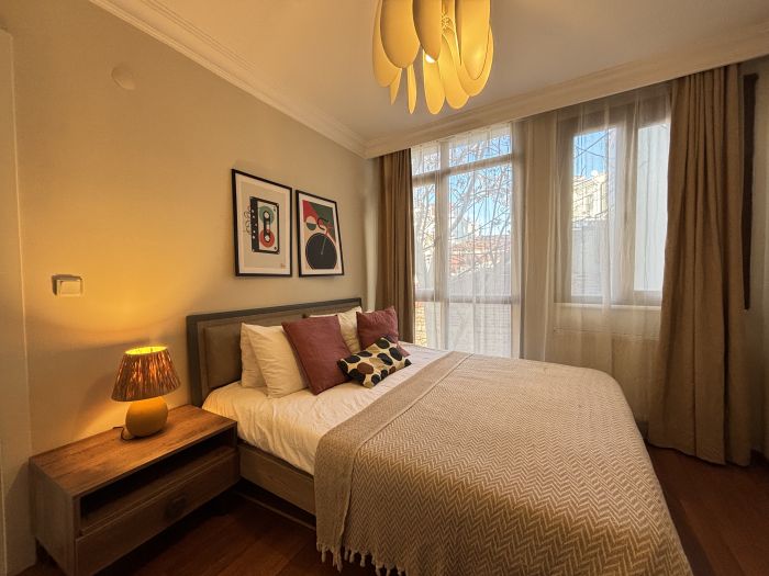Stylish 1BR Home Near Taksim, Beyoğlu