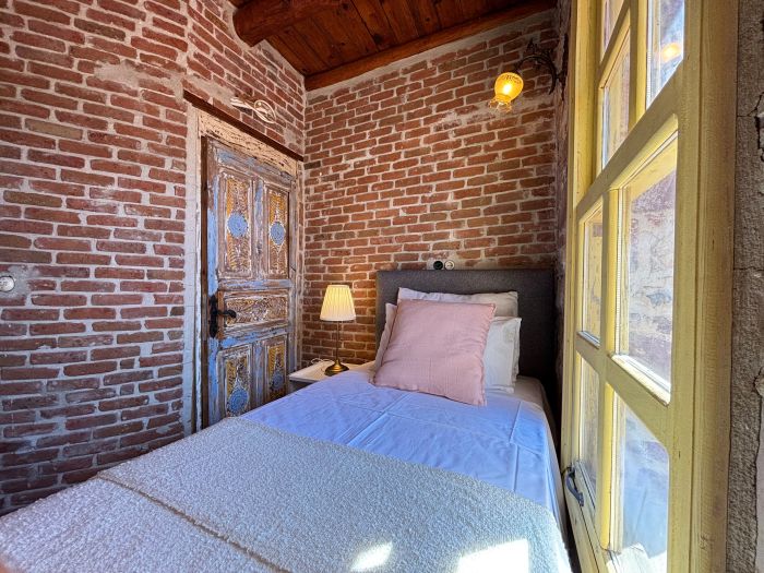 Historic Art House | Award-Winning Gallery Home