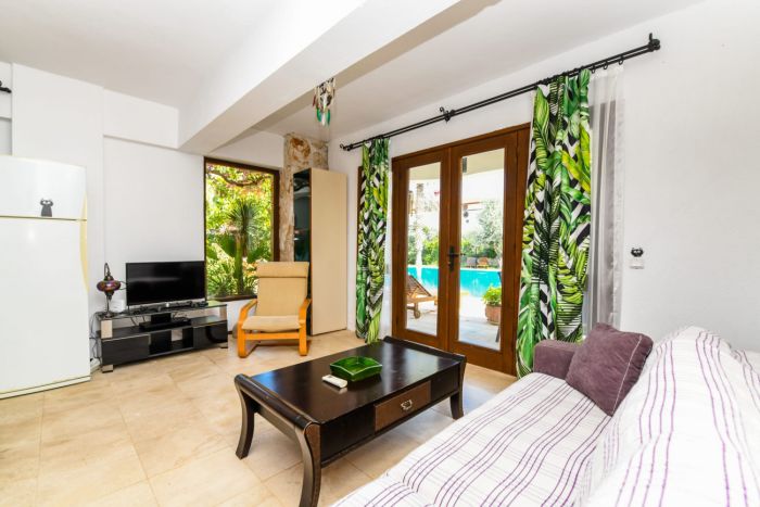 Beachside Duplex with Shared Pool - Kalkan