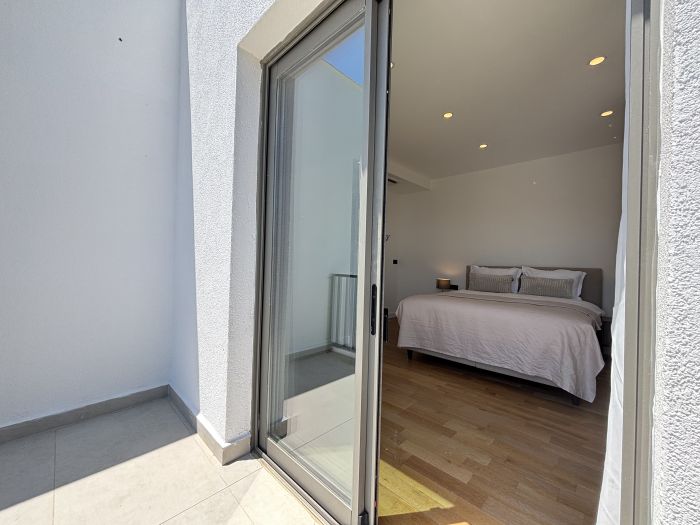 Türkbükü'nde Modern Havuzlu Villa
