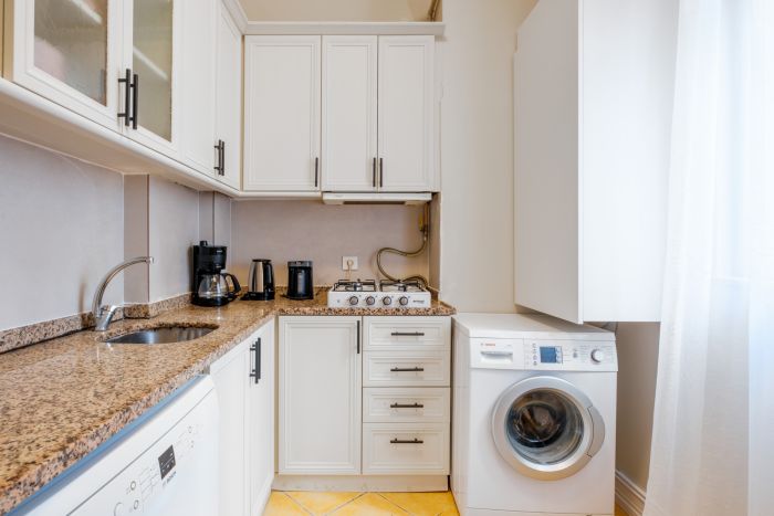 Urban Balcony Suite - Close to Taksim