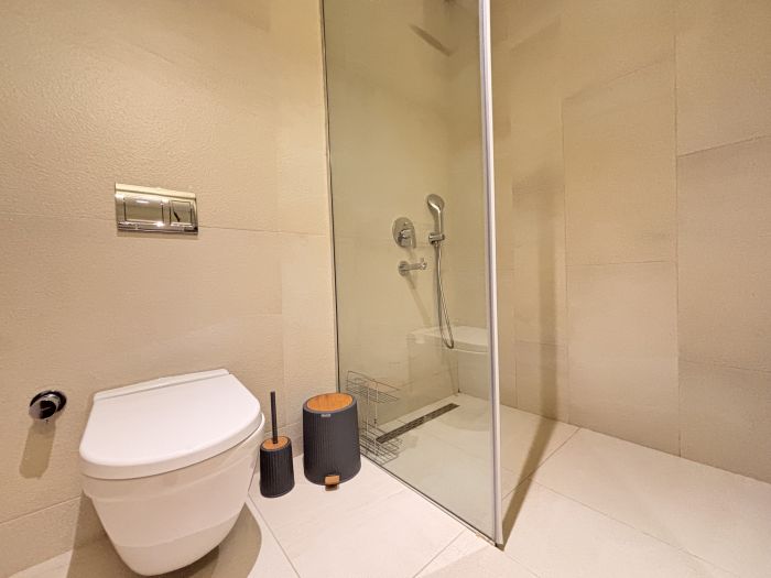 Yalıkavak Villa with Pool, Garden & Sea View