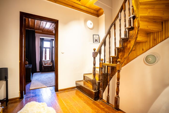 Historic Lütfi Pasha House in Balat 2BR