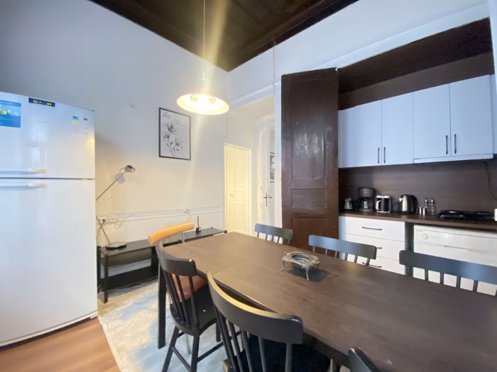 Charming Historic Balat House | 2 Floors • 5 BR