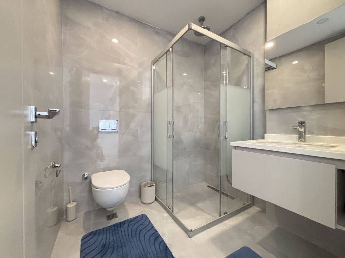 Türkbükü'nde Modern Havuzlu Villa