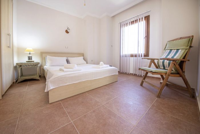 Bodrum Gümüşlük'te Süper Manzaralı, Popüler Plajla