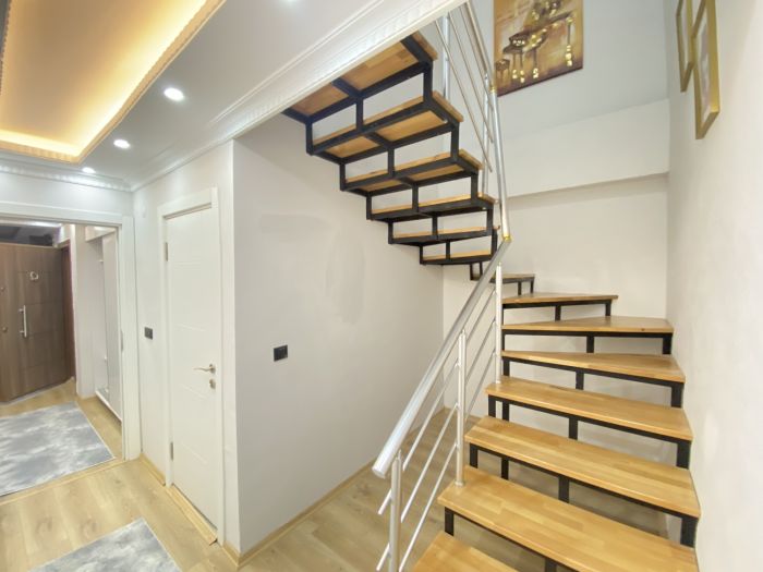 Stylish City Apartment | High-Speed WiF & Elevator