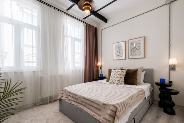 Chic City Escape - Steps from Galata Tower