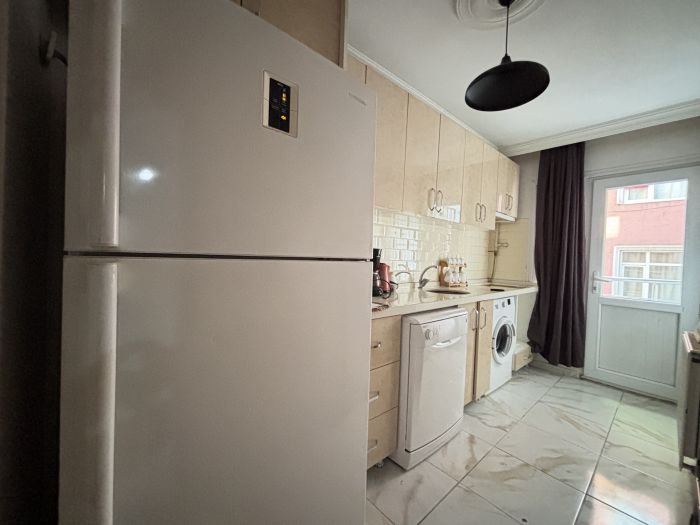 Taksim’in Kalbinde Şık 2+1 Daire!