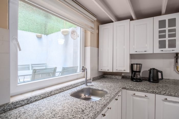 Cozy Home with Cozy Garden in Ortakoy