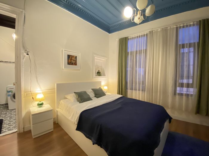 Charming Historic Balat House | 2 Floors • 5 BR