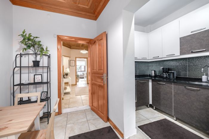 Detached Triplex with Garden & Terrace