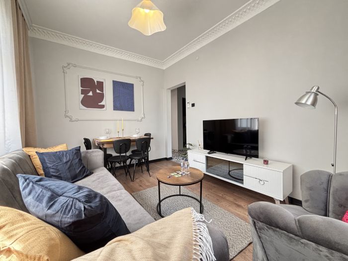 Stylish 1BR w/ Private Turkish Bath • Near Galata