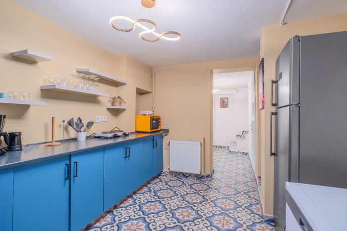 Cozy Private Home in Kadıköy – Near Coast & Ferry