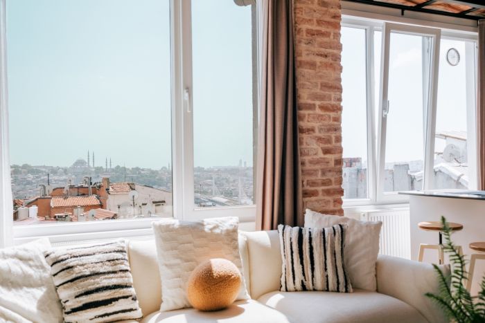 Luxury Flat Next to Galata and Metro w City View