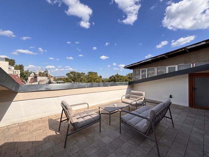 Private Terrace Penthouse in Beyoğlu
