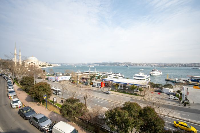 Bosphorus View 3BR in Kabataş