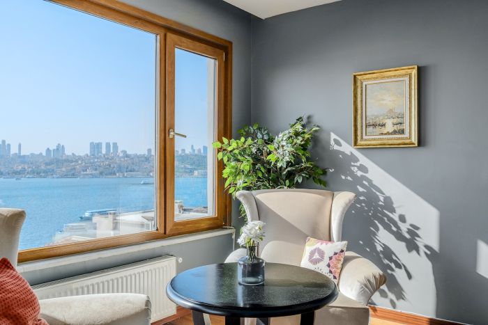 Duplex Flat w Panoramic Bosphorus View and Terrace