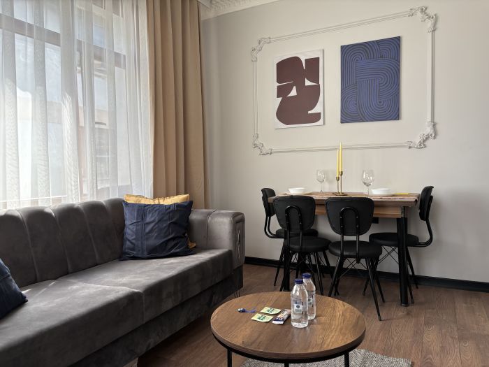 Stylish 1BR w/ Private Turkish Bath • Near Galata