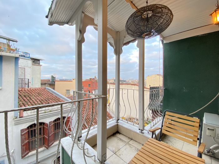 Historic Lütfi Pasha House in Balat 2BR