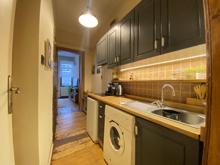 Authentic 1BR Beyoğlu Flat - Walk to İstiklal