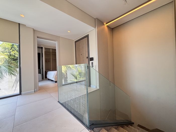 Yalıkavak Villa with Pool, Garden & Sea View