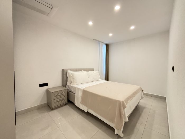 Türkbükü'nde Modern Havuzlu Villa