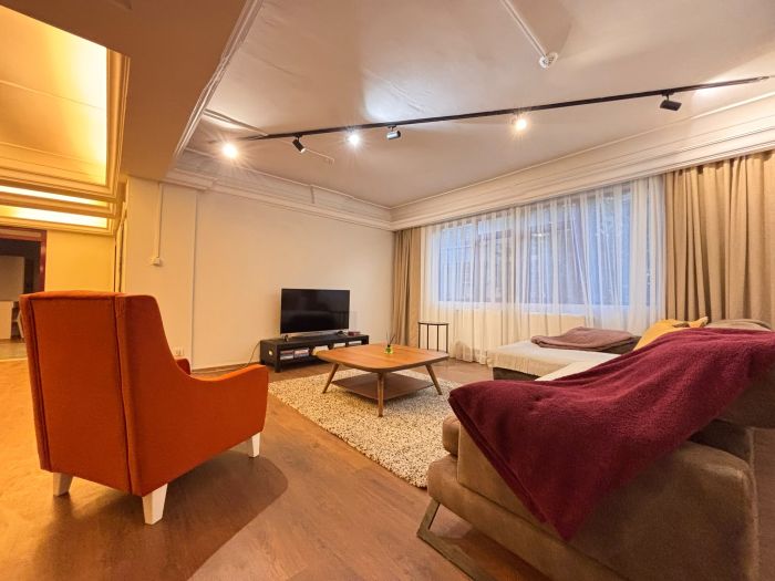 Spacious 5BR in Central Şişli Near Metro - İstanbul, Şişli